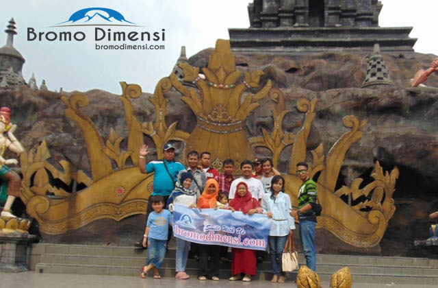 Tamu Bromo Dimensi